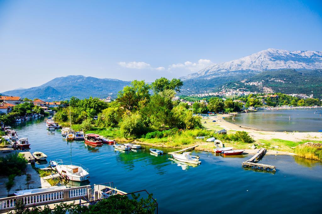 Apartments Riverside Herceg Novi Exteriér fotografie