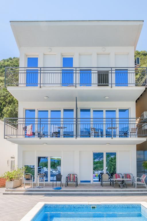 Apartments Riverside Herceg Novi Exteriér fotografie